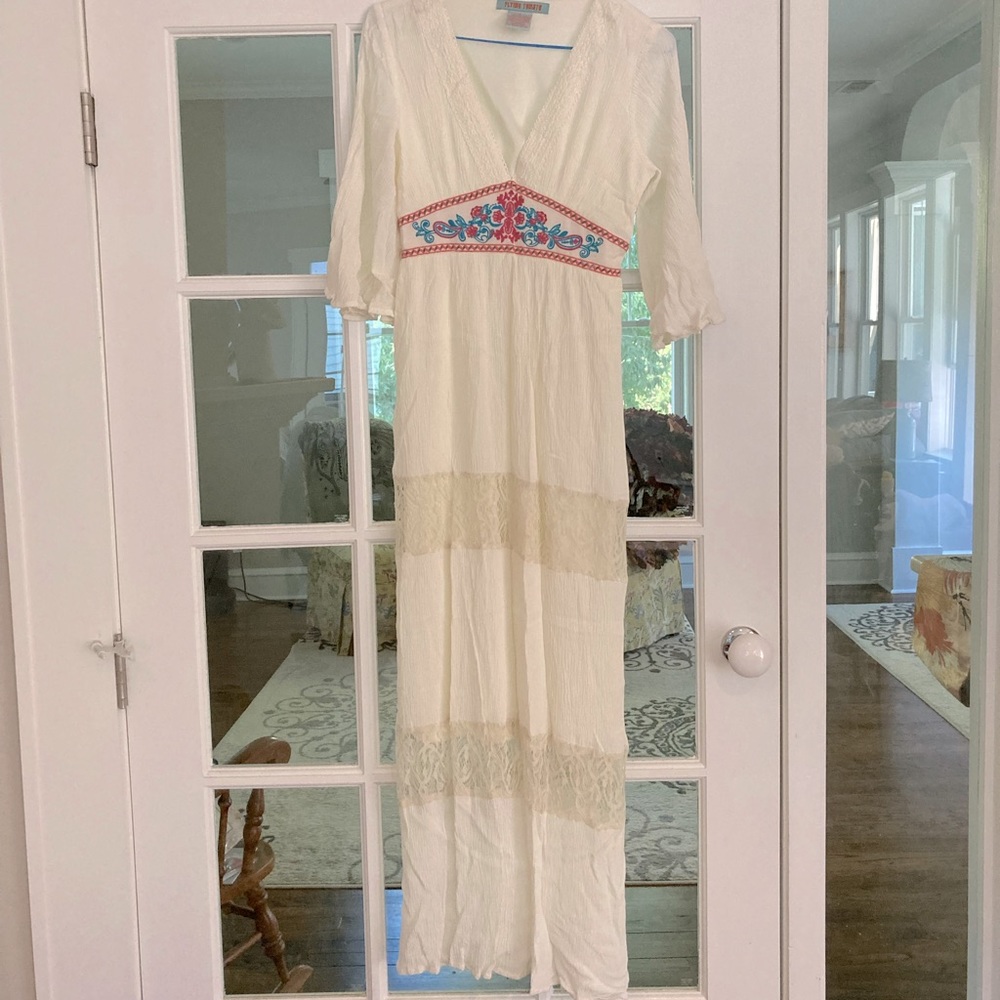 SzS Flying Tomato Cream Color, Boho, Maxi Dress